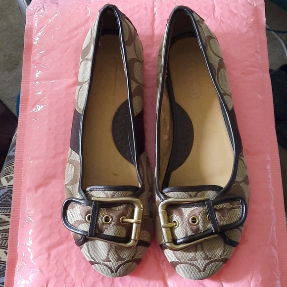 Coach Josie Flats - Picture 1 of 4